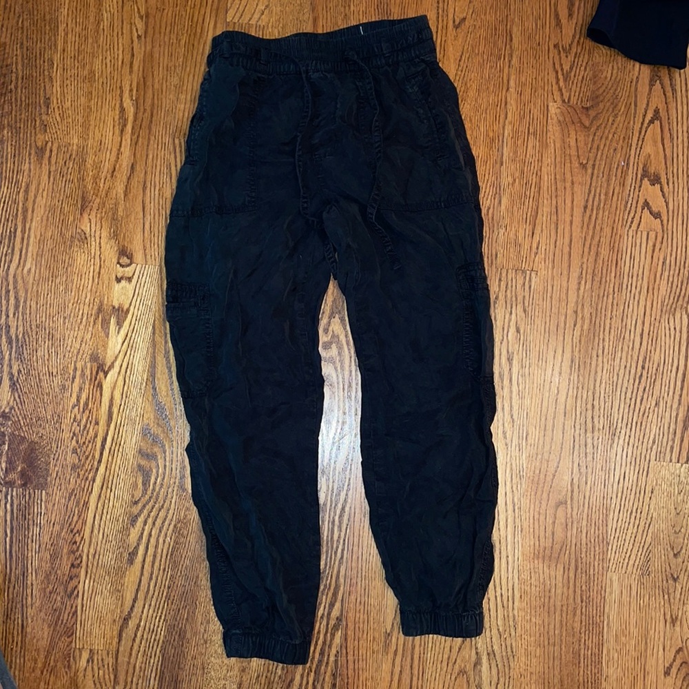 American eagle joggers